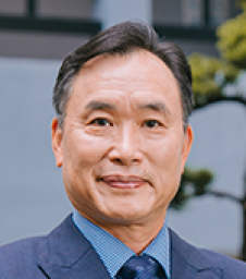 黃能富